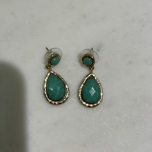 Woman’s earrings